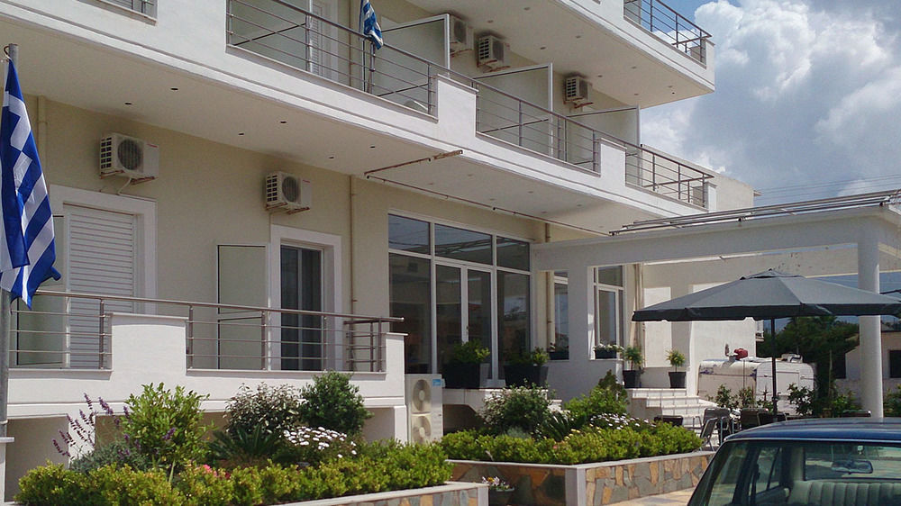 Porto Marathos Hotel Marathopoli Luaran gambar