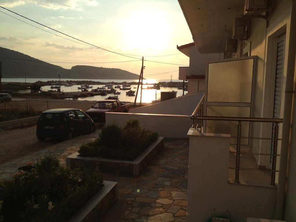 Porto Marathos Hotel Marathopoli Luaran gambar
